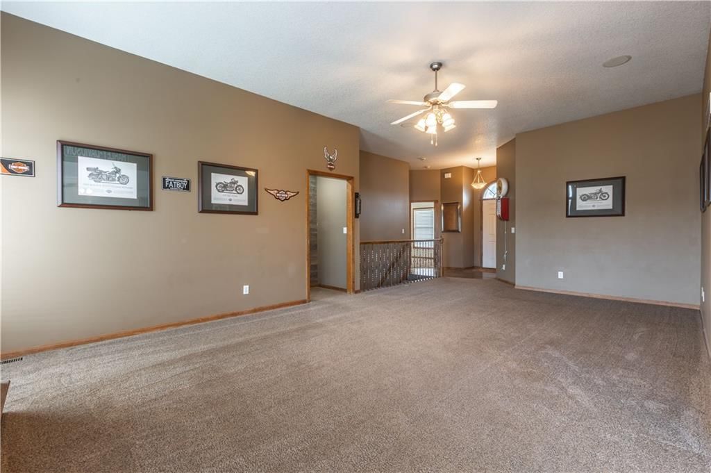 Photo 13 of 36 - 925 Porter Ridge N/A