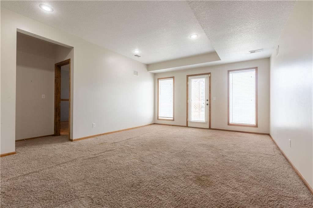 Photo 22 of 36 - 925 Porter Ridge N/A