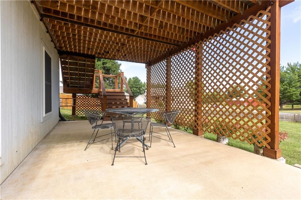 Photo 26 of 36 - 925 Porter Ridge N/A