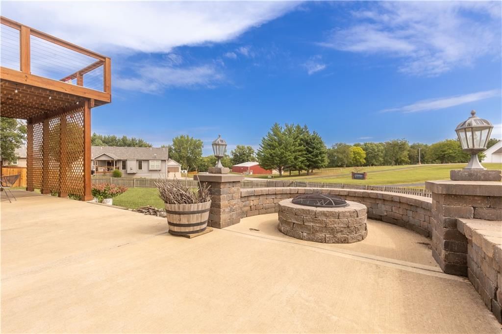 Photo 31 of 36 - 925 Porter Ridge N/A