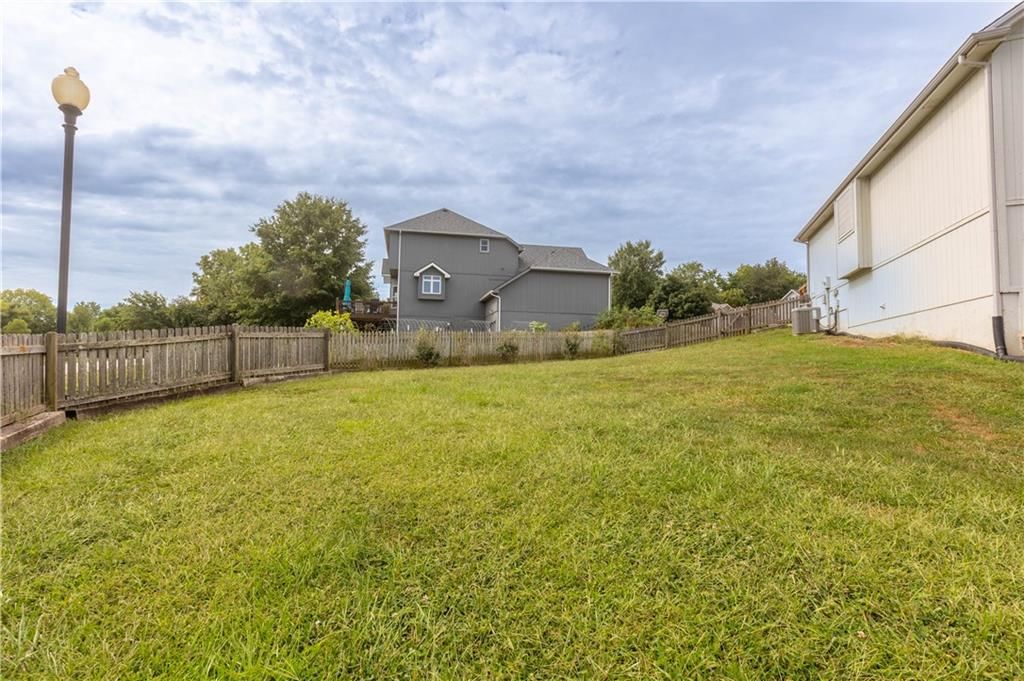 Photo 32 of 36 - 925 Porter Ridge N/A