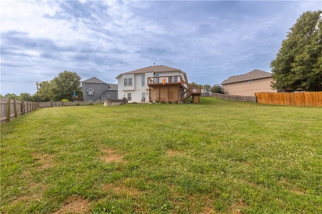 Photo 34 of 36 - 925 Porter Ridge N/A