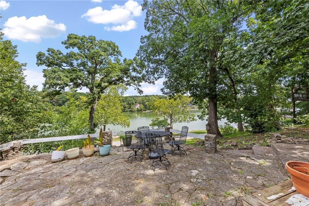 205 Lake Forest Drive — photo 5