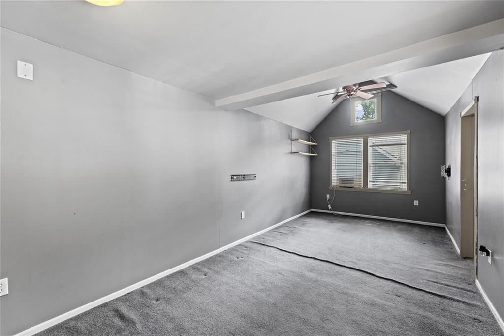 205 Lake Forest Drive — photo 17