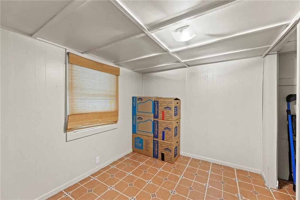 205 Lake Forest Drive — photo 25