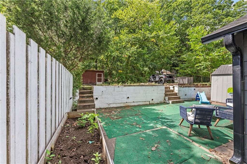 205 Lake Forest Drive — photo 34
