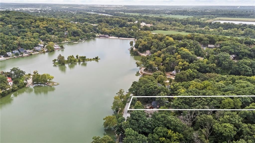 205 Lake Forest Drive — photo 43