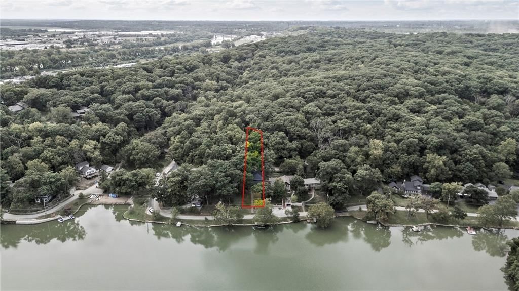 205 Lake Forest Drive — photo 48