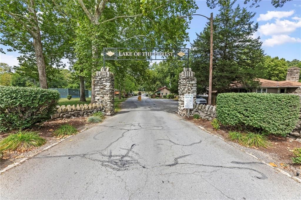205 Lake Forest Drive — photo 67