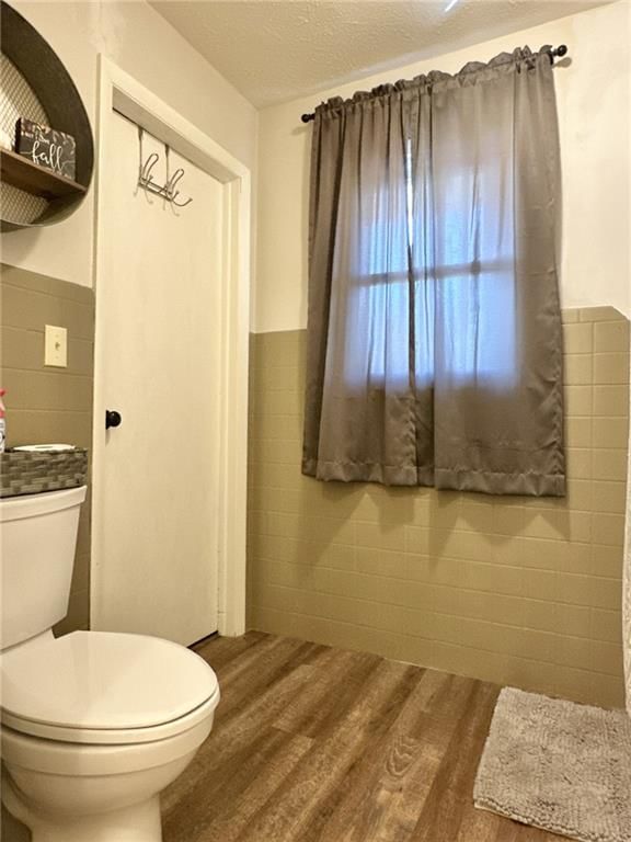 Photo 13 of 29 - 1604 E 7th Street