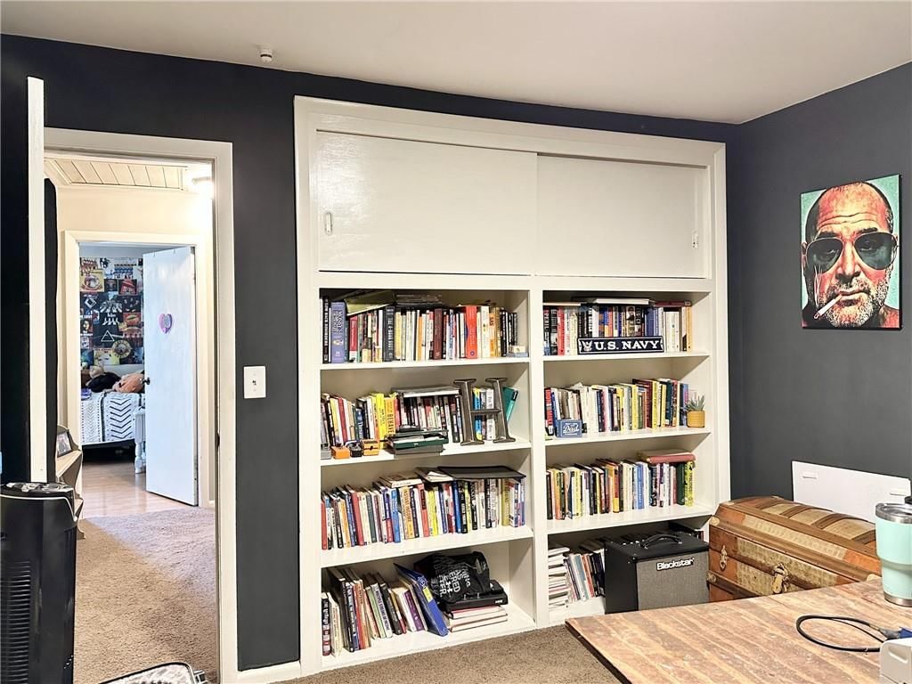 Photo 14 of 29 - 1604 E 7th Street