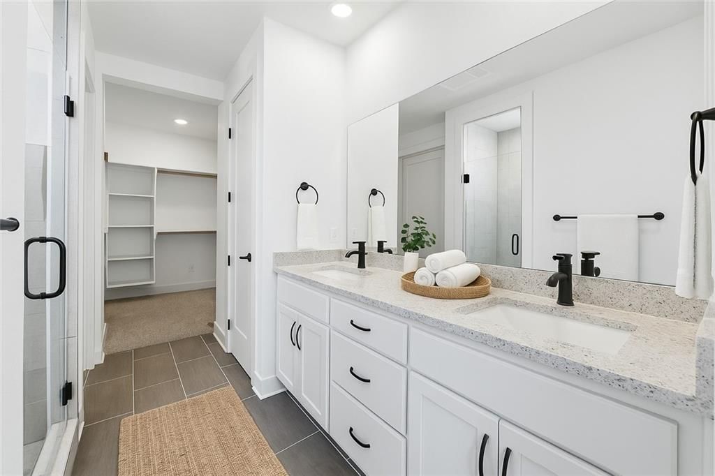 1822 Woodward Circle — photo 3