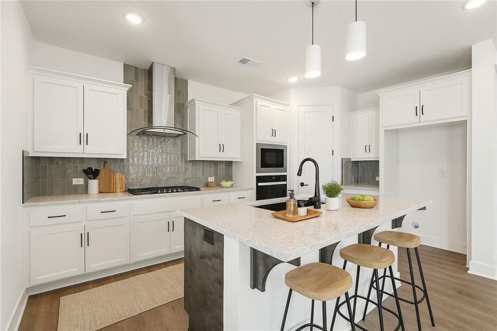 1822 Woodward Circle — photo 4