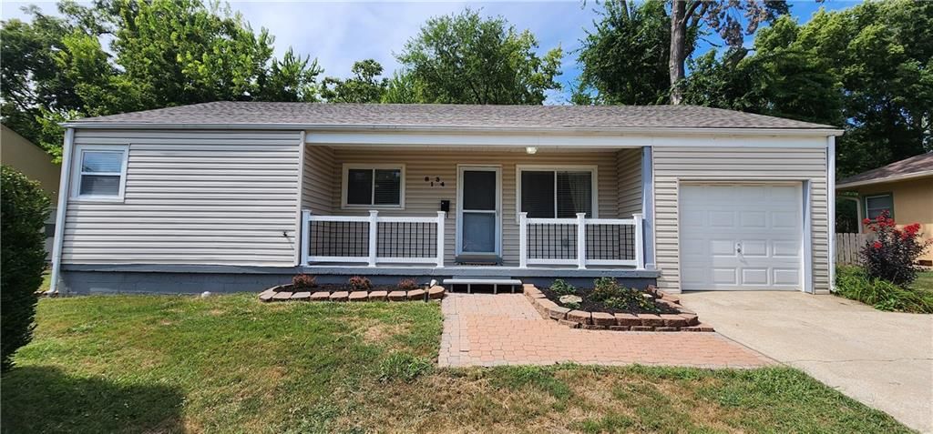 Photo 1 of 25 - 8134 Walmer Lane