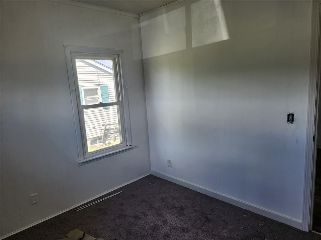 106 Kavanaugh Street — photo 8