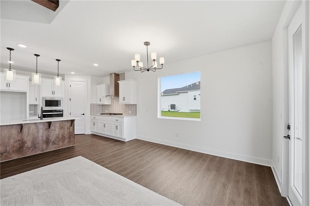 1820 Woodward Circle — photo 9