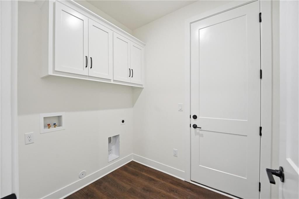 1820 Woodward Circle — photo 15