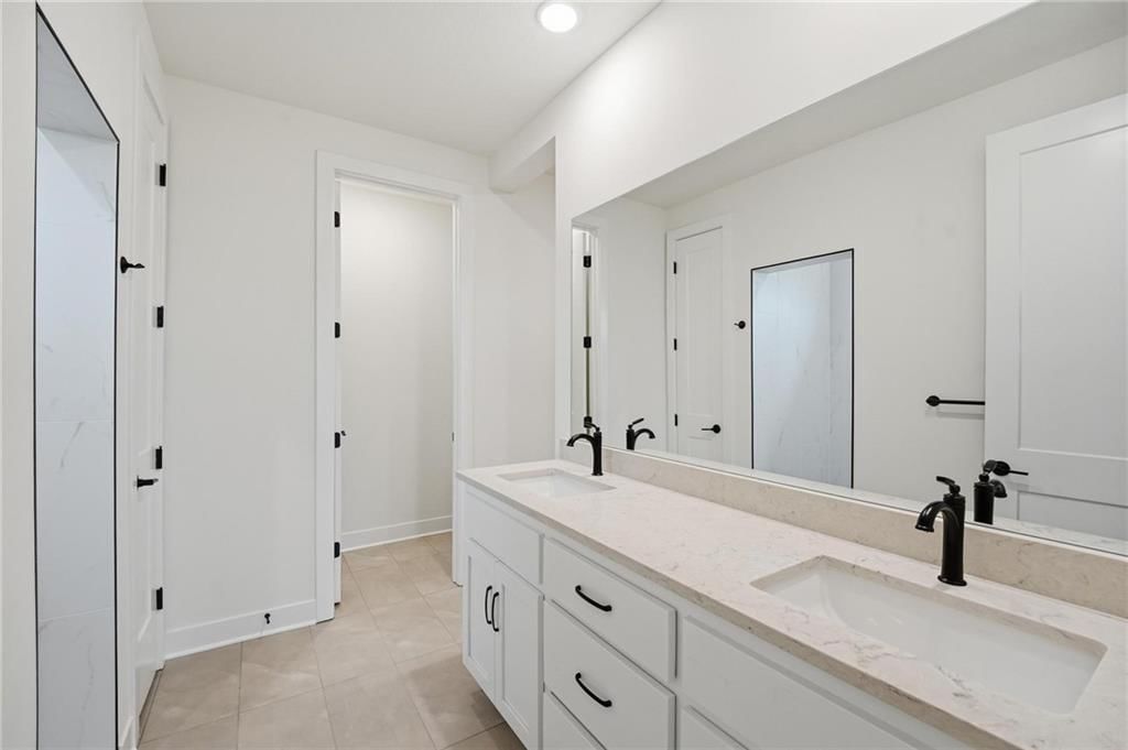 1820 Woodward Circle — photo 21