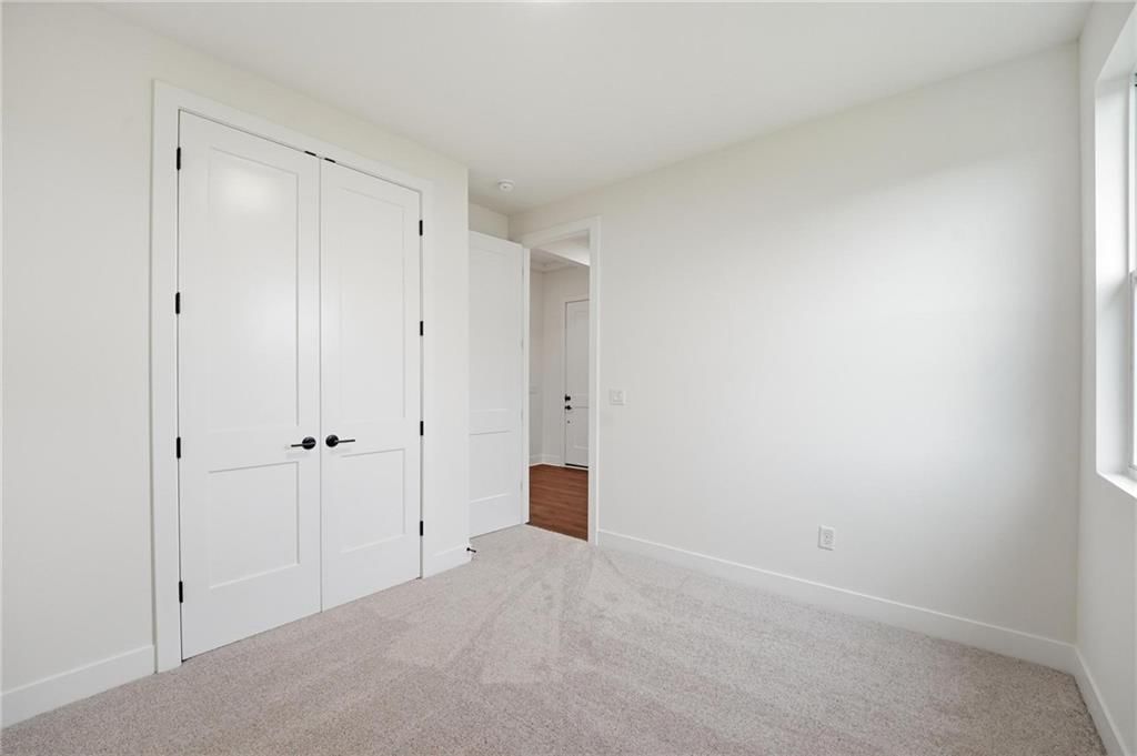 1820 Woodward Circle — photo 28