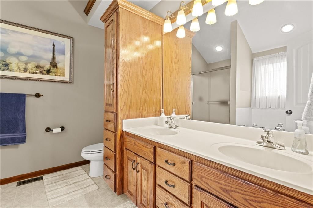 7898 Greenton Trail — photo 14