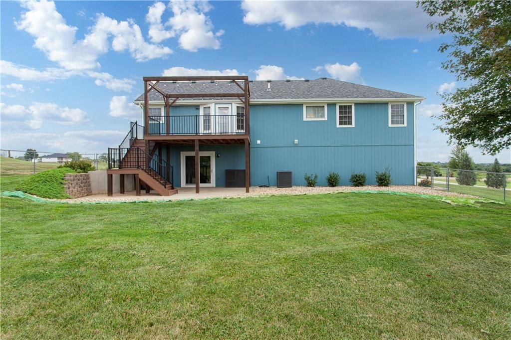7898 Greenton Trail — photo 28