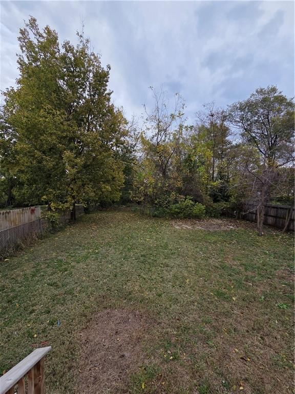 2247 Blue Ridge Boulevard — photo 11