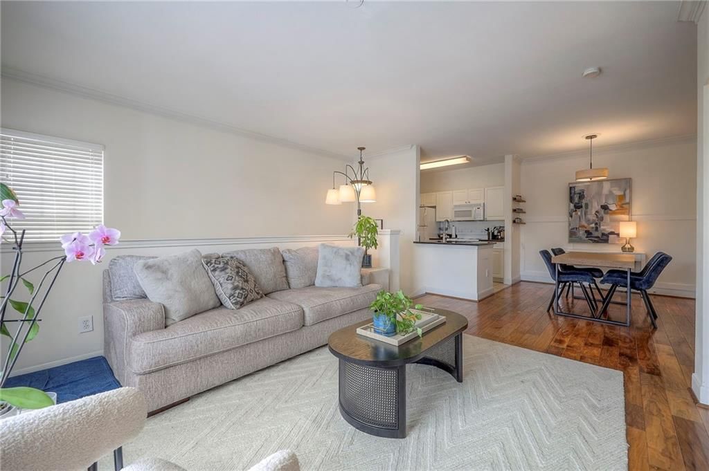 11608 Tomahawk Creek Parkway — photo 6