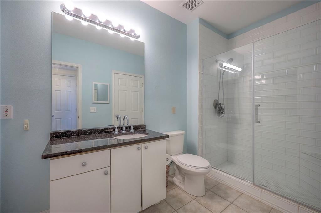 11608 Tomahawk Creek Parkway — photo 16