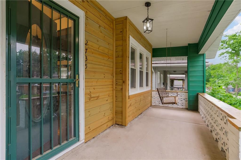 2735 Bales Avenue — photo 3
