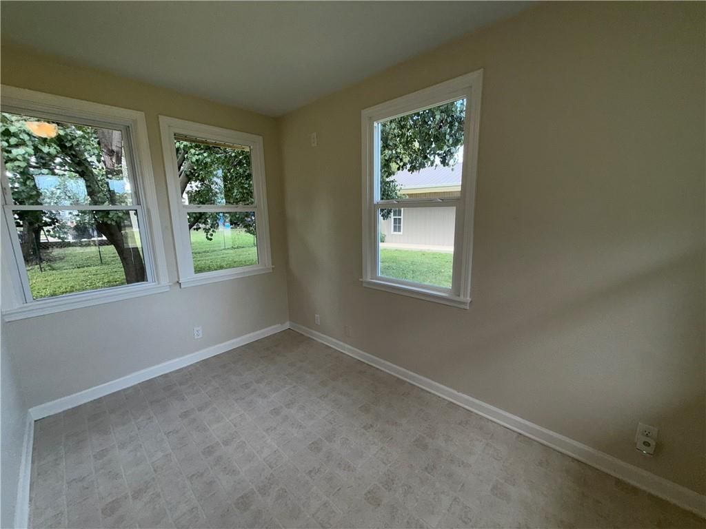 120 S 3rd Street — photo 24