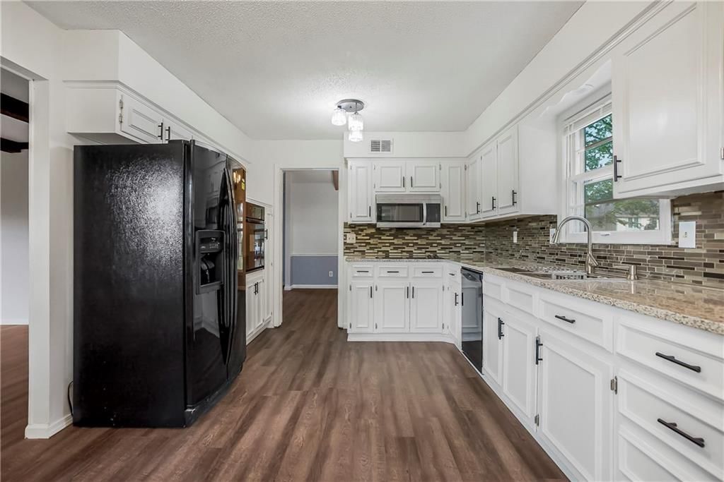 12629 Sycamore Avenue — photo 7