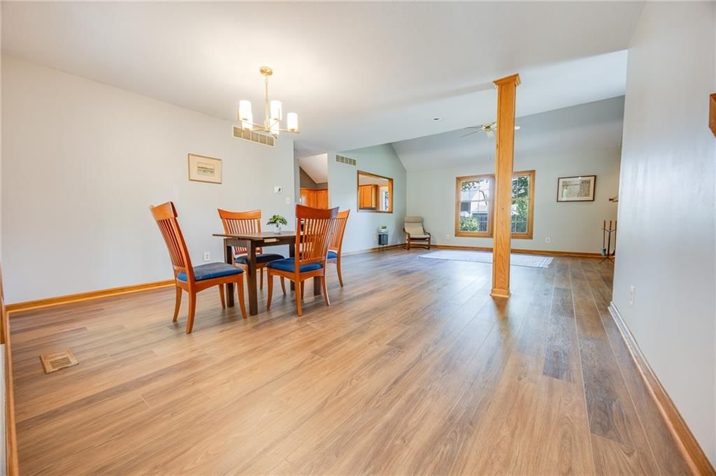 Photo 6 of 35 - 2900 Atchison Circle
