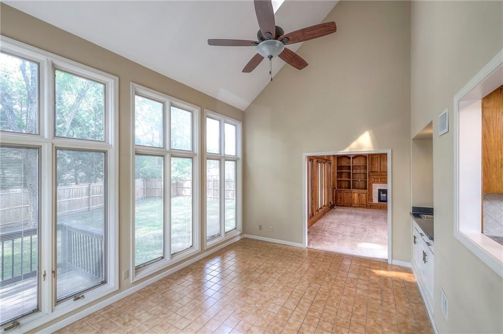 4833 W 121st Street — photo 12