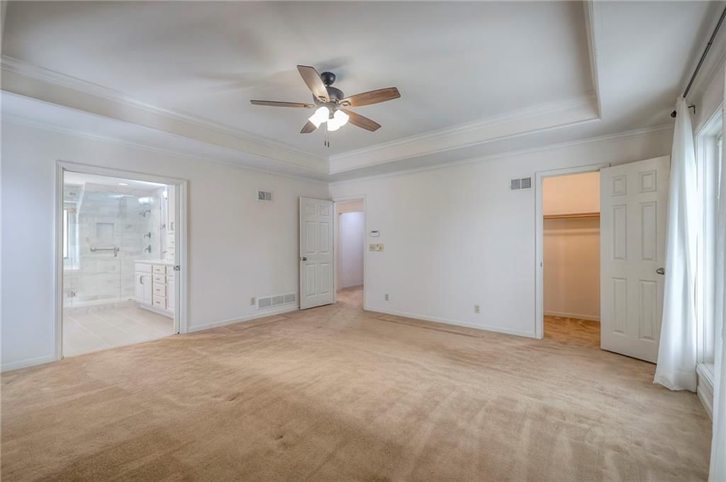 4833 W 121st Street — photo 22