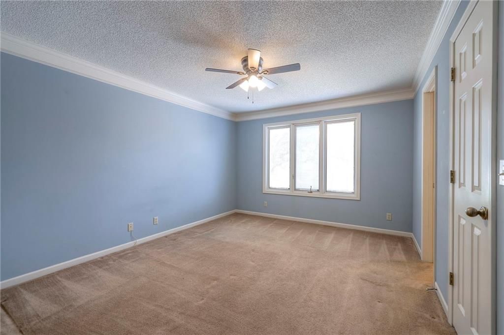 4833 W 121st Street — photo 26