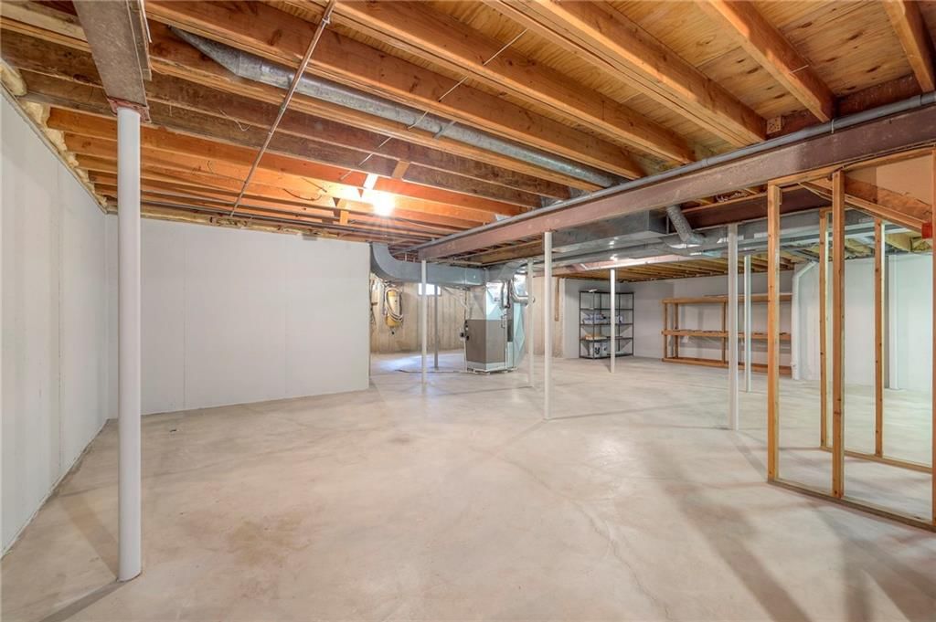 4833 W 121st Street — photo 35