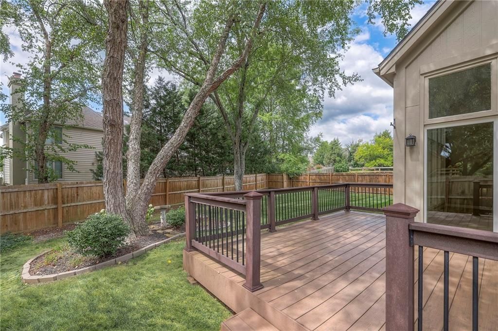 4833 W 121st Street — photo 38