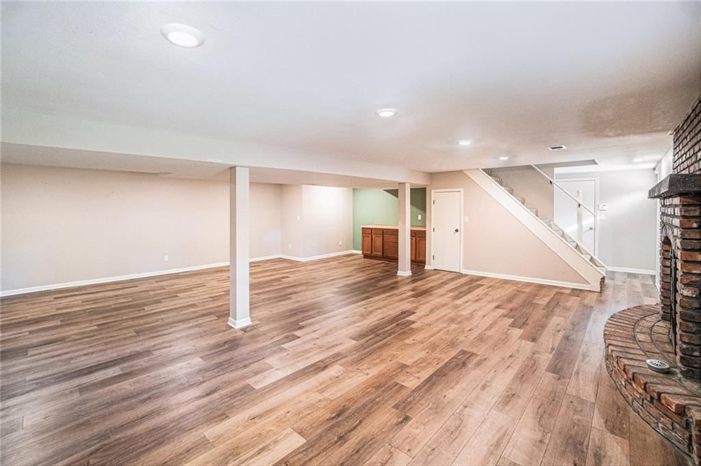 Photo 25 of 41 - 12761 Hiser Lane