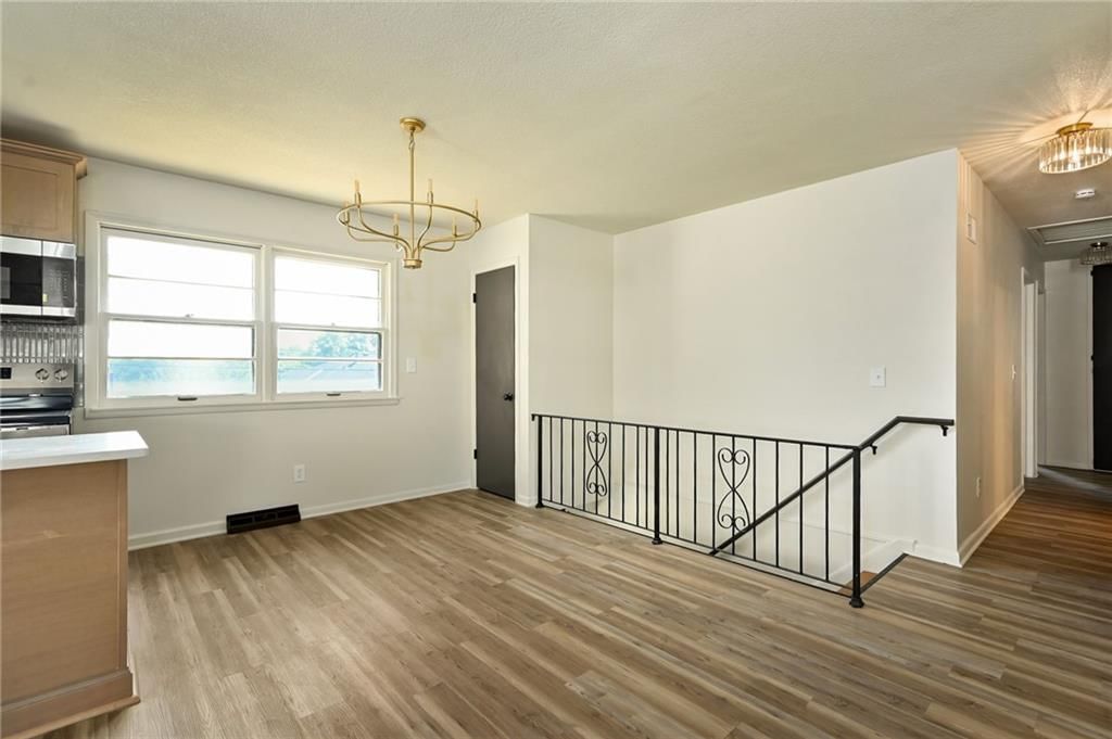 7919 Corona Avenue — photo 6