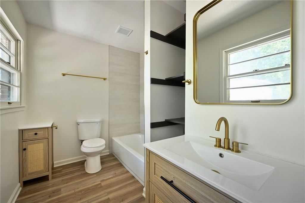 7919 Corona Avenue — photo 14