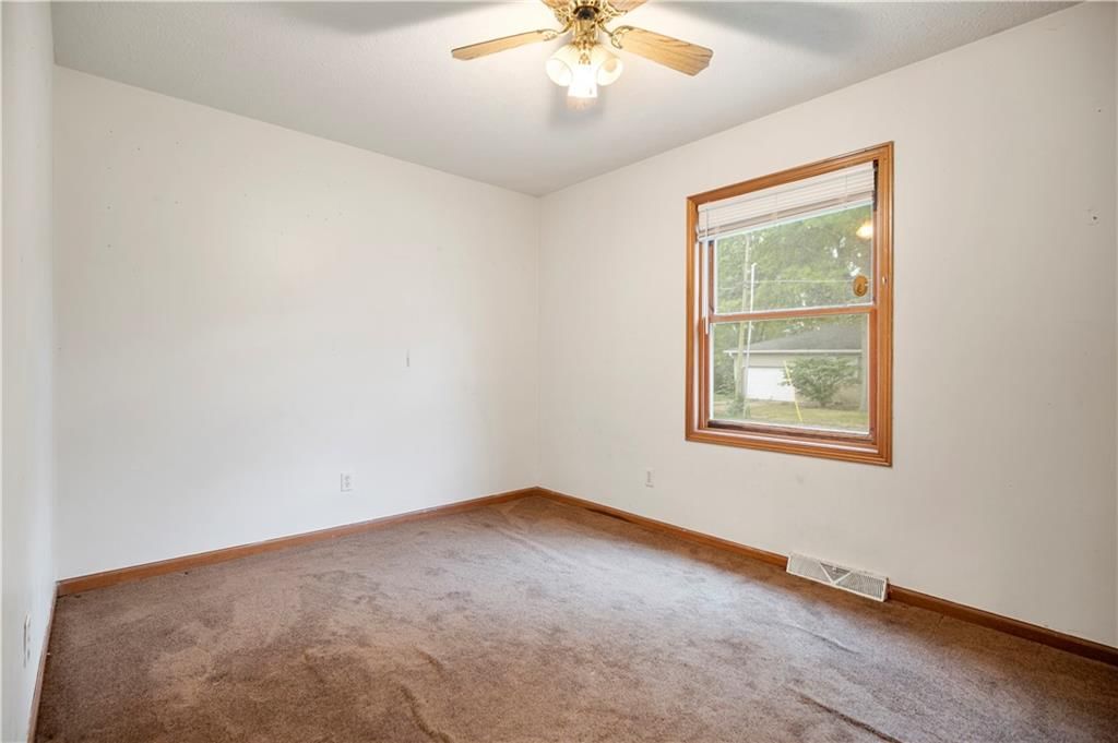 1309 Directory Street — photo 10