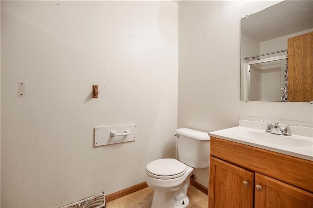 1309 Directory Street — photo 11