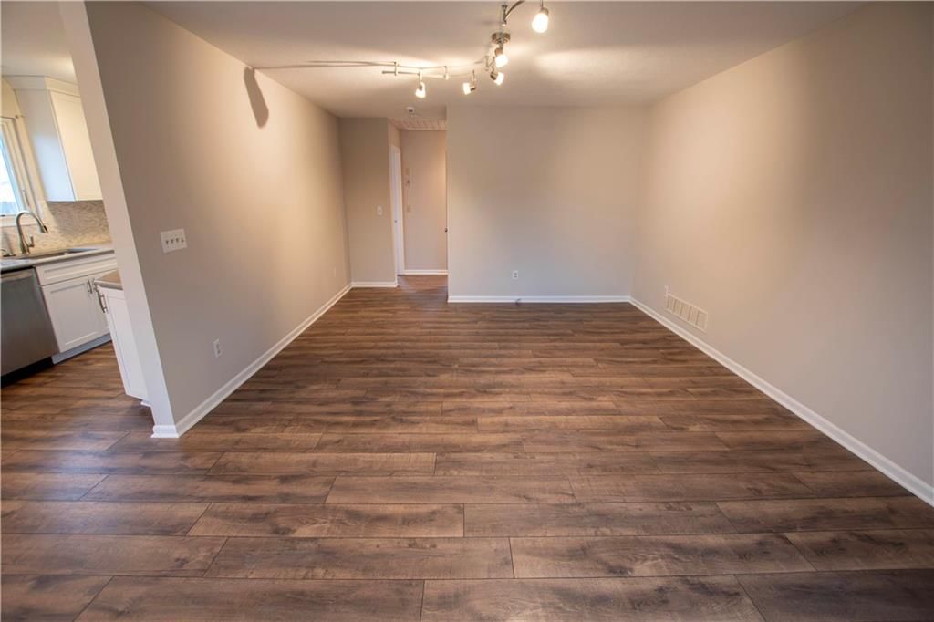 224 E Westoff Place — photo 4