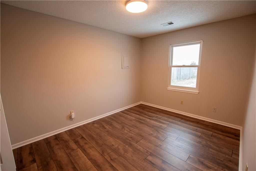 224 E Westoff Place — photo 9