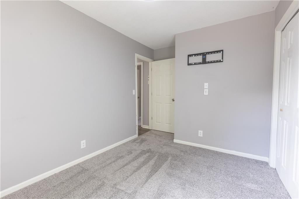 8502 N Carson Avenue — photo 24