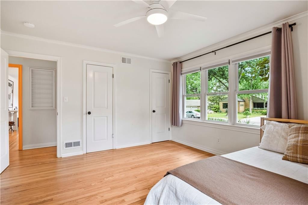 2905 W 49th Terrace — photo 15