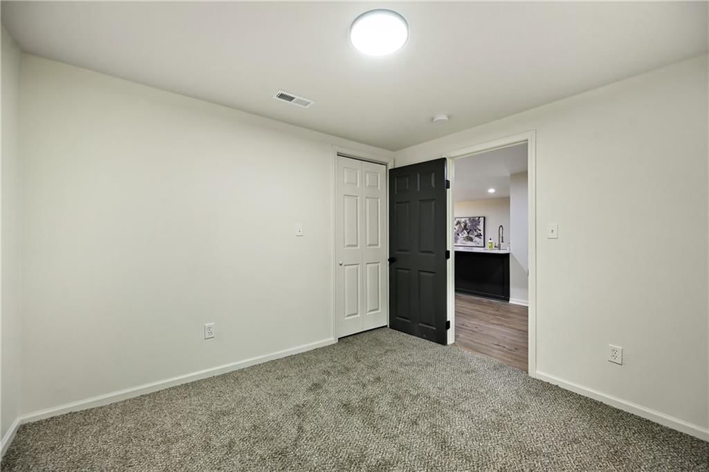 10709 E 13th Street — photo 12