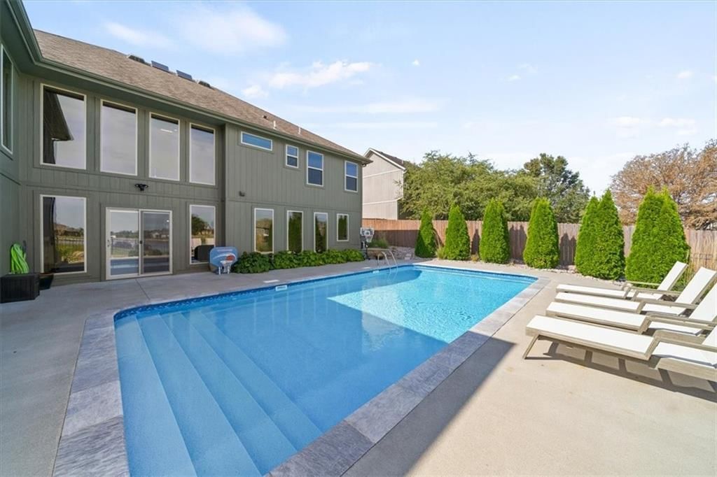 1106 SW 10th Street — photo 26