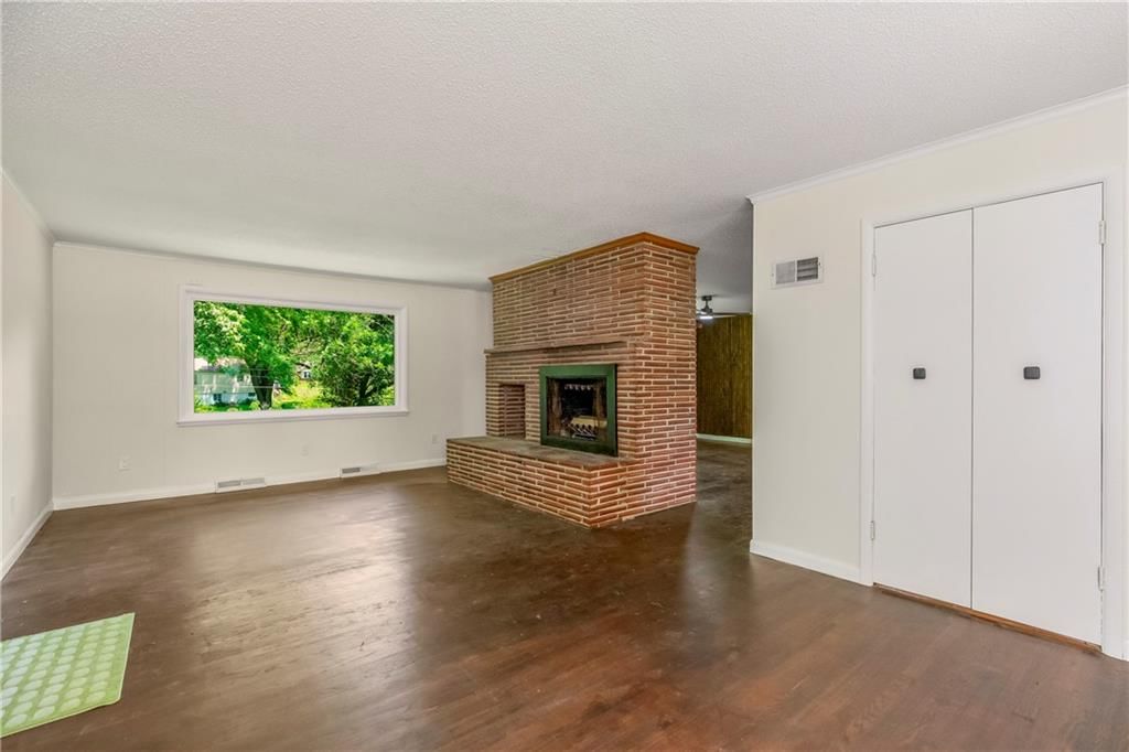 1300 NE 64Th Terrace — photo 5