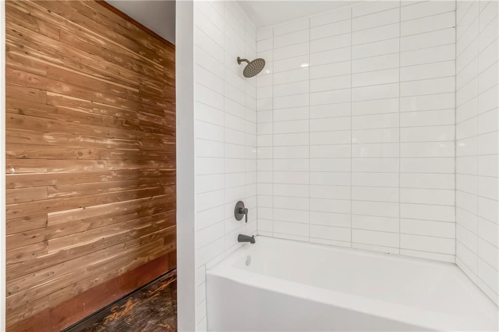 1300 NE 64Th Terrace — photo 15
